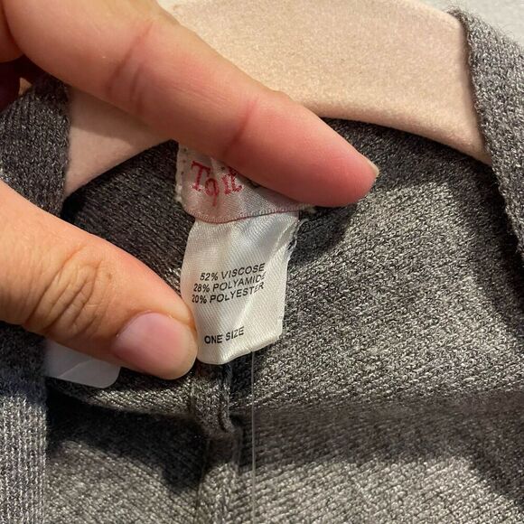 Top It Off The Keyhole Wrap Womens Gray Sweater Shawl OS Open Front Knit NWT - Picture 8 of 9